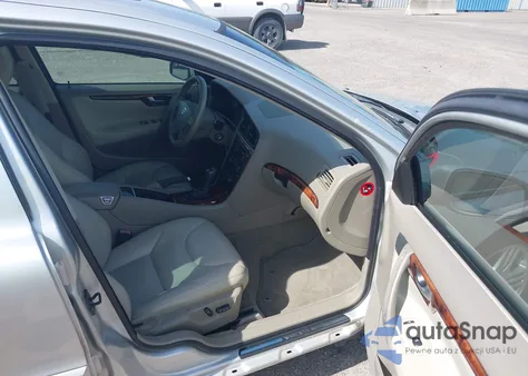 2006 Volvo V70 2.5T z USA, uszkodzony, nr VIN YV1SW592862546884